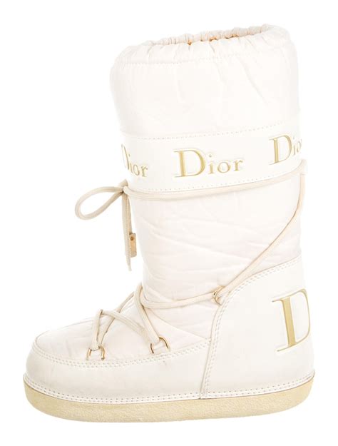 powder pink dior moon boots|Dior chunky boots.